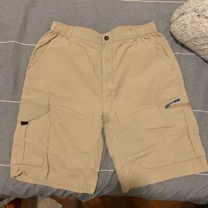 Khaki columbia shorts 34/36